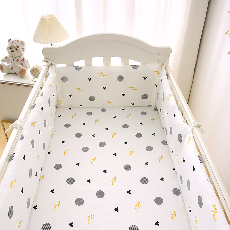 แผ่นกันกระแทกขอบเตียงเด็กอ่อน  - Baby Nursery Glider บทวิจารณ์และราคา