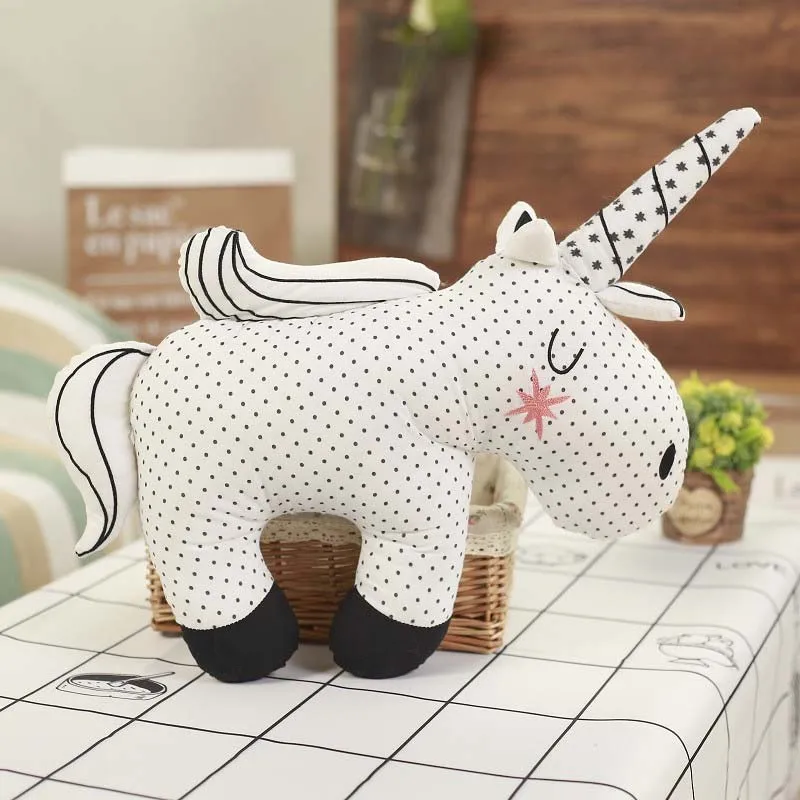 ตุ๊กตาผ้าฝ้ายรูปกระต่าย หมี ยู - Baby Nursery Pillow บทวิจารณ์และราคา